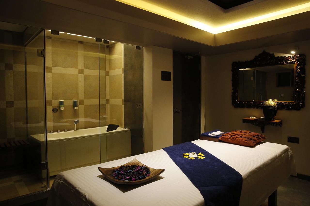 Abhishek Beach Resort And Spa Ganpatipule Exterior photo