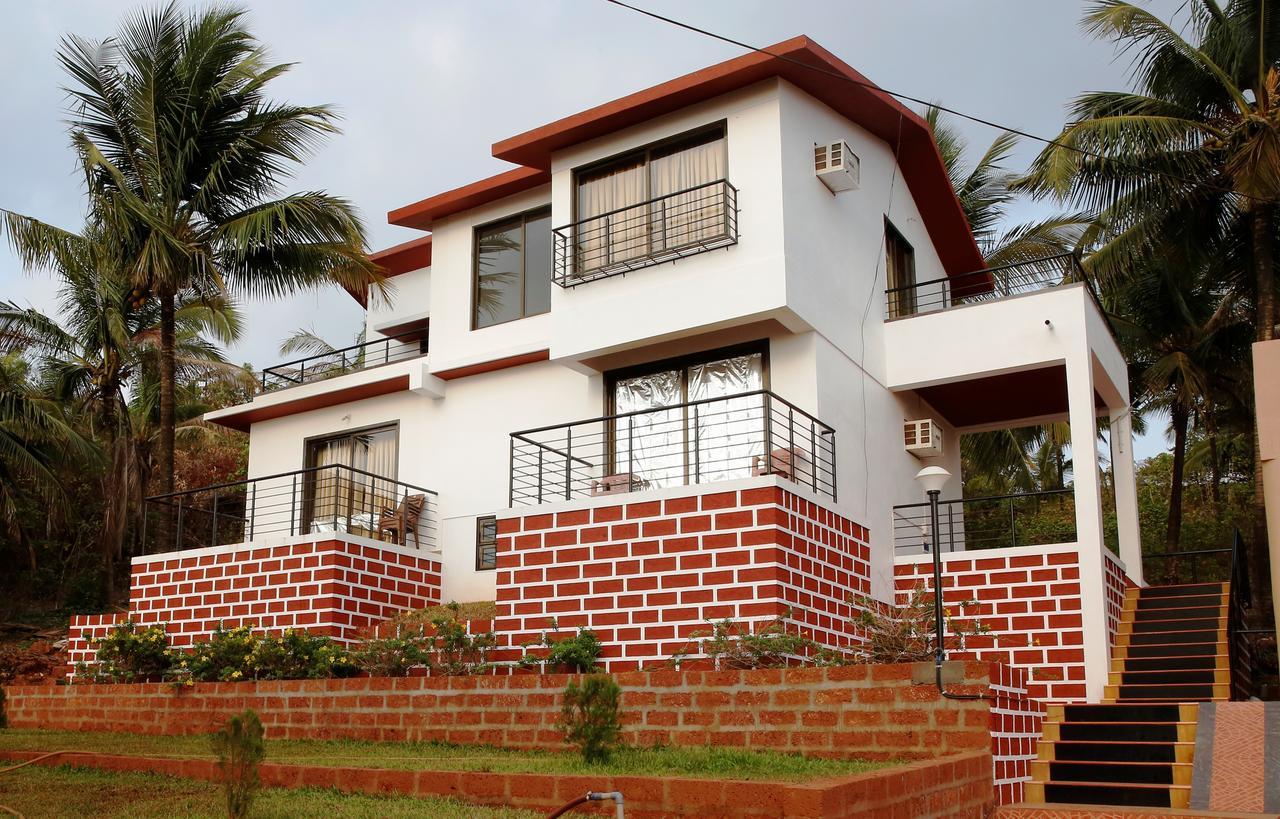 Abhishek Beach Resort And Spa Ganpatipule Exterior photo