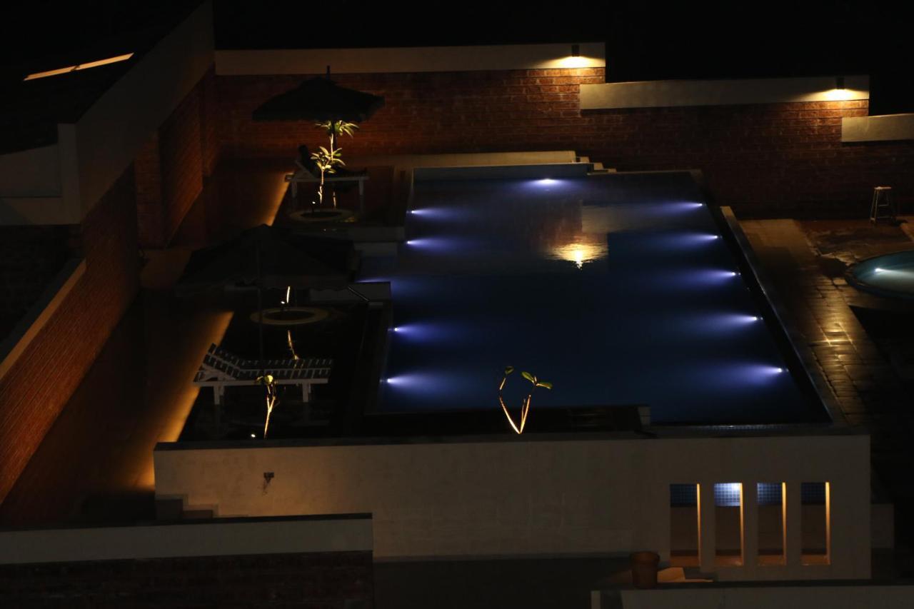 Abhishek Beach Resort And Spa Ganpatipule Exterior photo